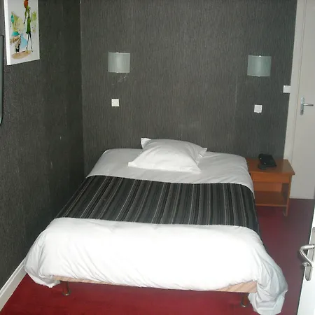 Отель De Rennes