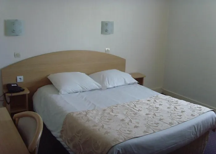 De Rennes 2* Le Mans